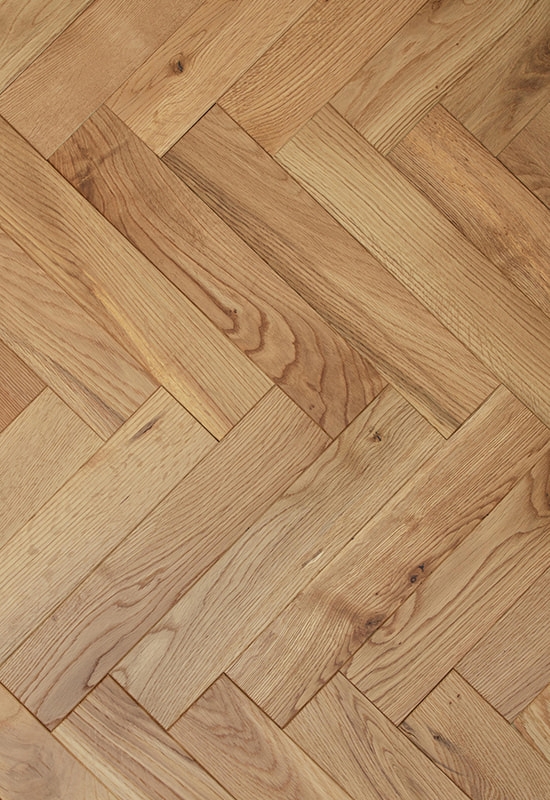 Hvit eik 70 børstet massivtre gulv