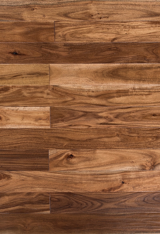 Liten blad Acacia 90mm håndskrapet massivtre gulv